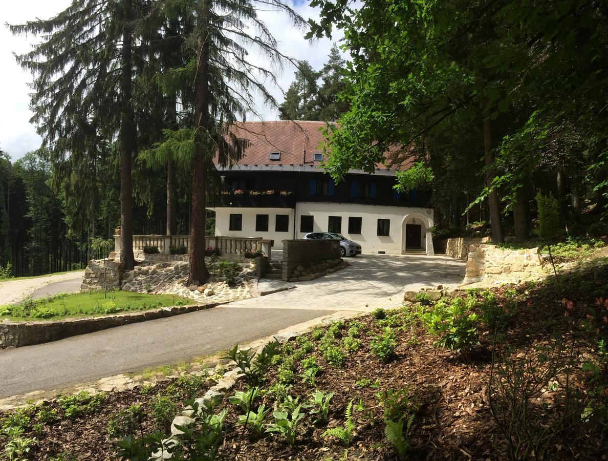 Hunting Lodge Vitkov سوكولوف المظهر الخارجي الصورة